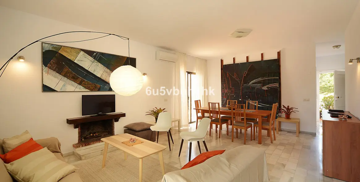 Sale of penthouse in Nueva Andalucía 5