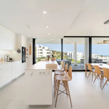 Продажа апартаментов на первом этаже в Fuengirola