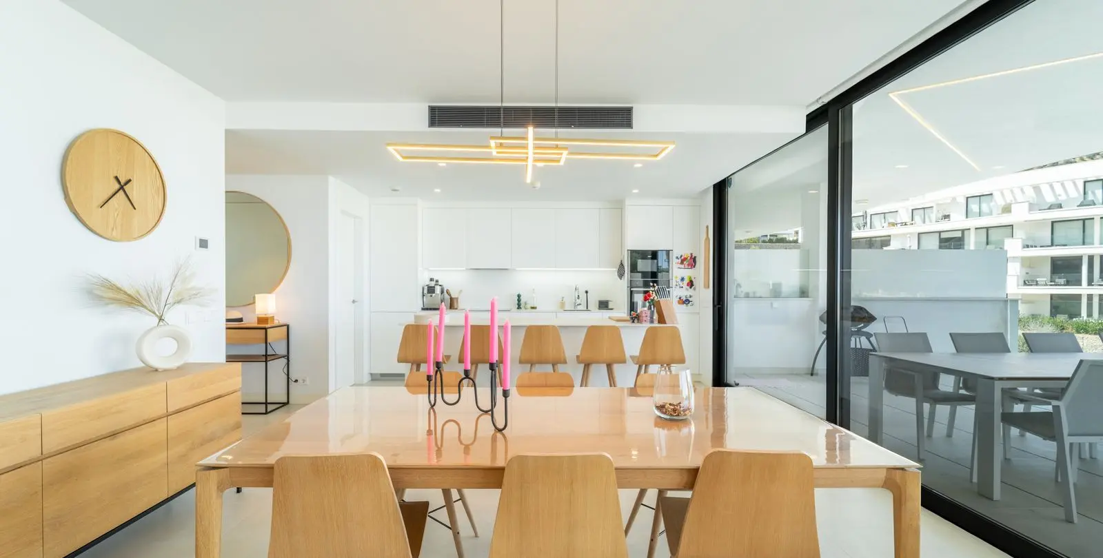 Sale of ground floor apartment in Higueron 7
