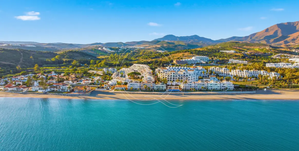 Venta de apartamento en planta baja en Estepona 25