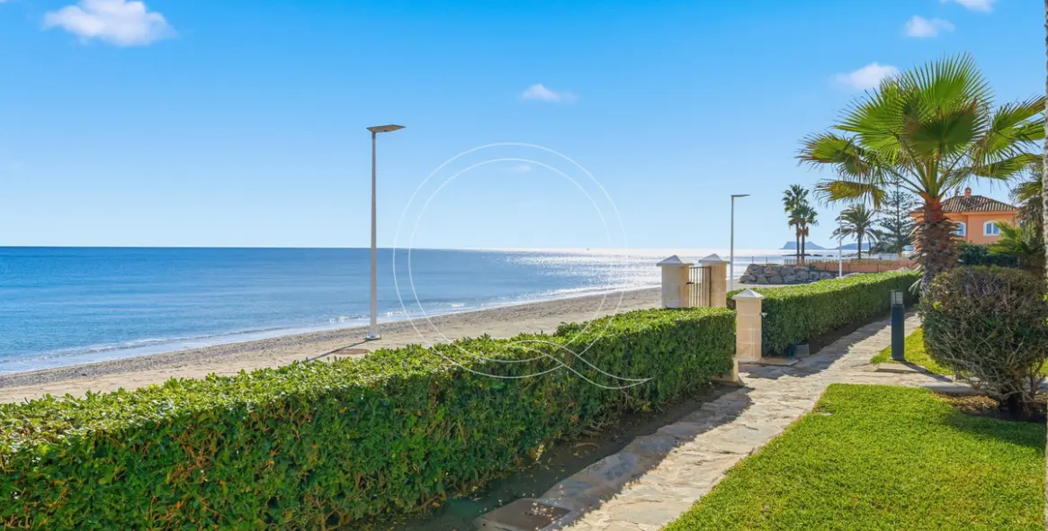 Venta de apartamento en planta baja en Estepona 27