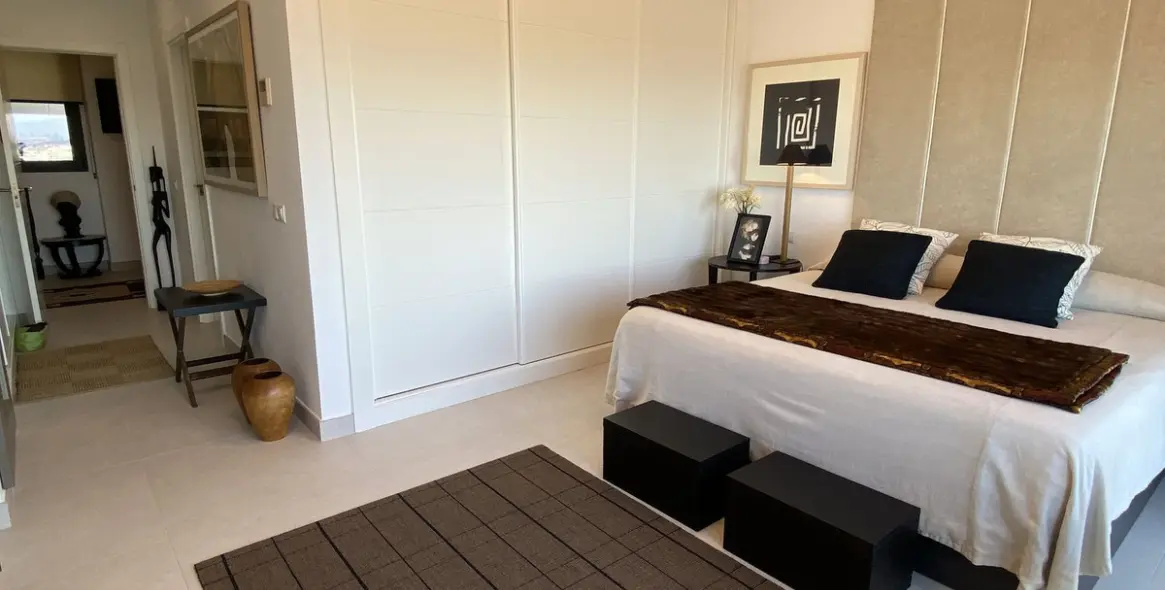 Sale of townhouse in Casares Playa 59