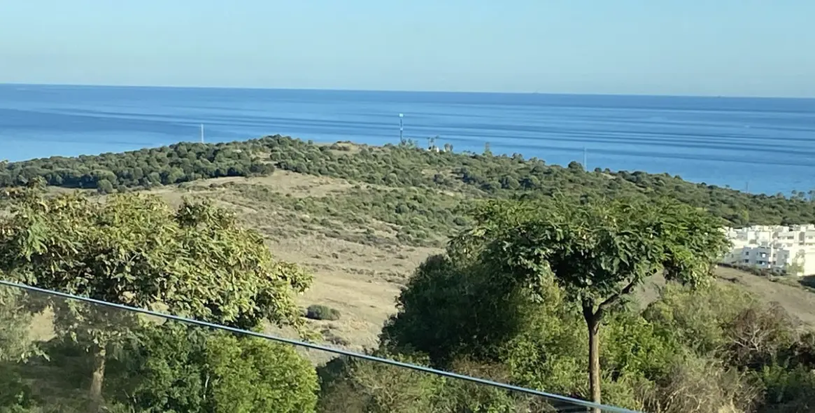Sale of townhouse in Casares Playa 71