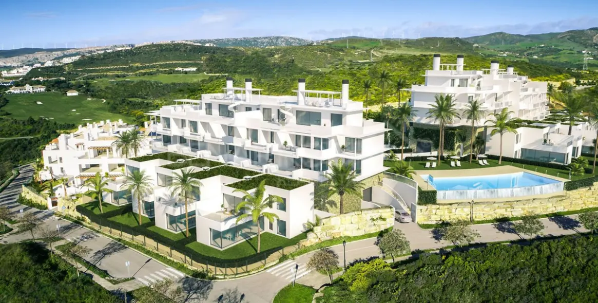 Sale of townhouse in Casares Playa 77