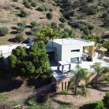 Продажа  отдельно стоящей виллы в Alora