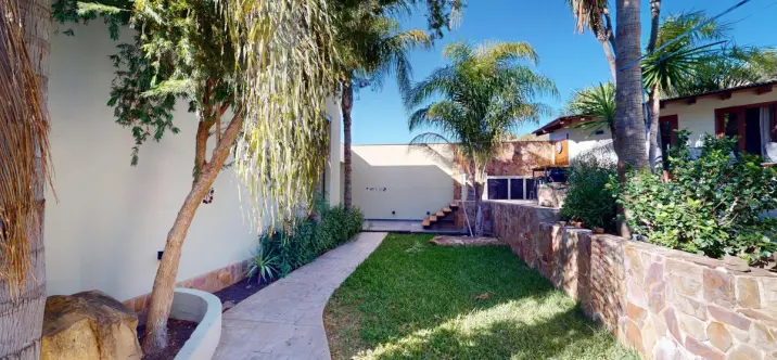 Продажа  отдельно стоящей виллы в Alora 4