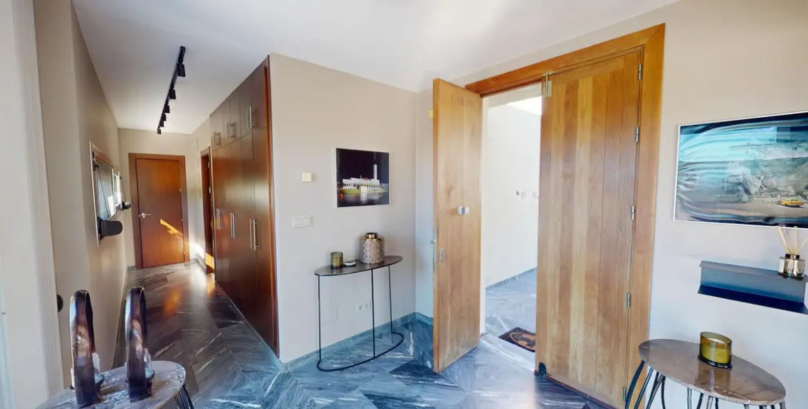 Sale of detached villa in Alora 30