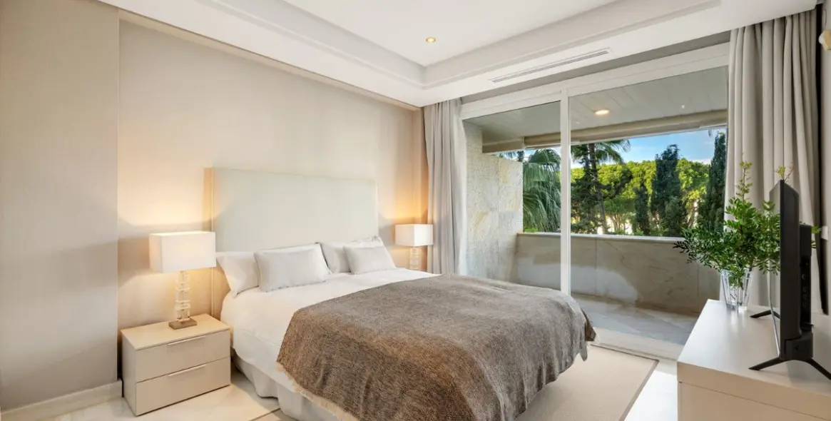 Продажа апартаментов на среднем этаже в Marbella 21