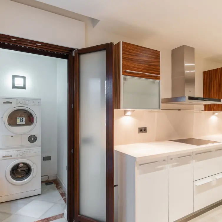 Sale of ground floor apartment in Estepona