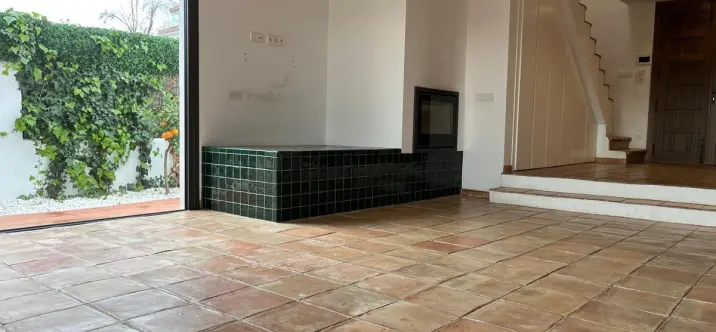 Sale of detached villa in Nagüeles 4