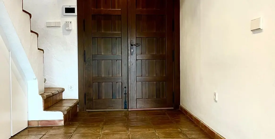 Venta de villa independiente en Nagüeles 10