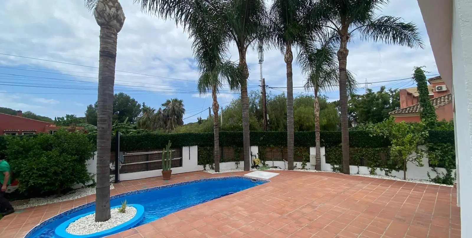 Venta de villa independiente en Nagüeles 1