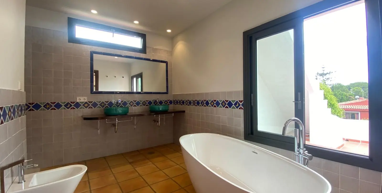 Venta de villa independiente en Nagüeles 13