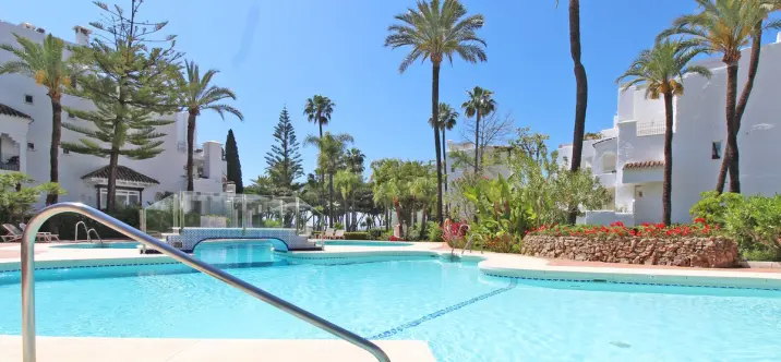 Long-term rent of penthouse in Marbella 1