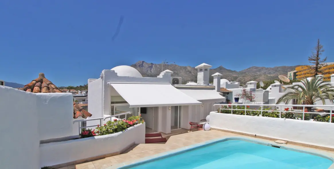 Long-term rent of penthouse in Marbella 12