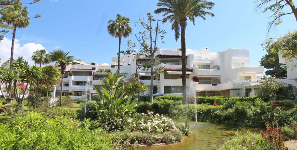 Long-term rent of penthouse in Marbella 20