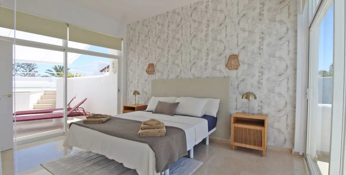 Long-term rent of penthouse in Marbella 28