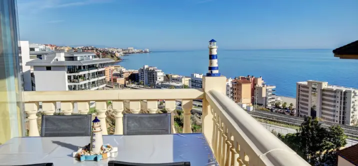 Продажа апартаментов на среднем этаже в Carvajal 0