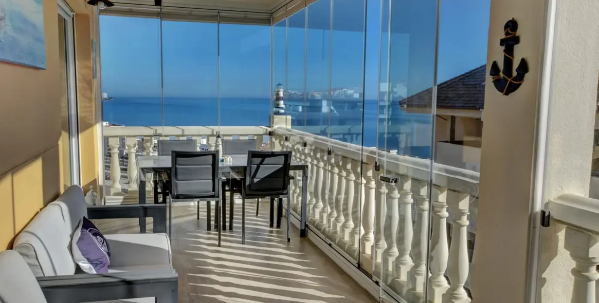 Продажа апартаментов на среднем этаже в Carvajal 2