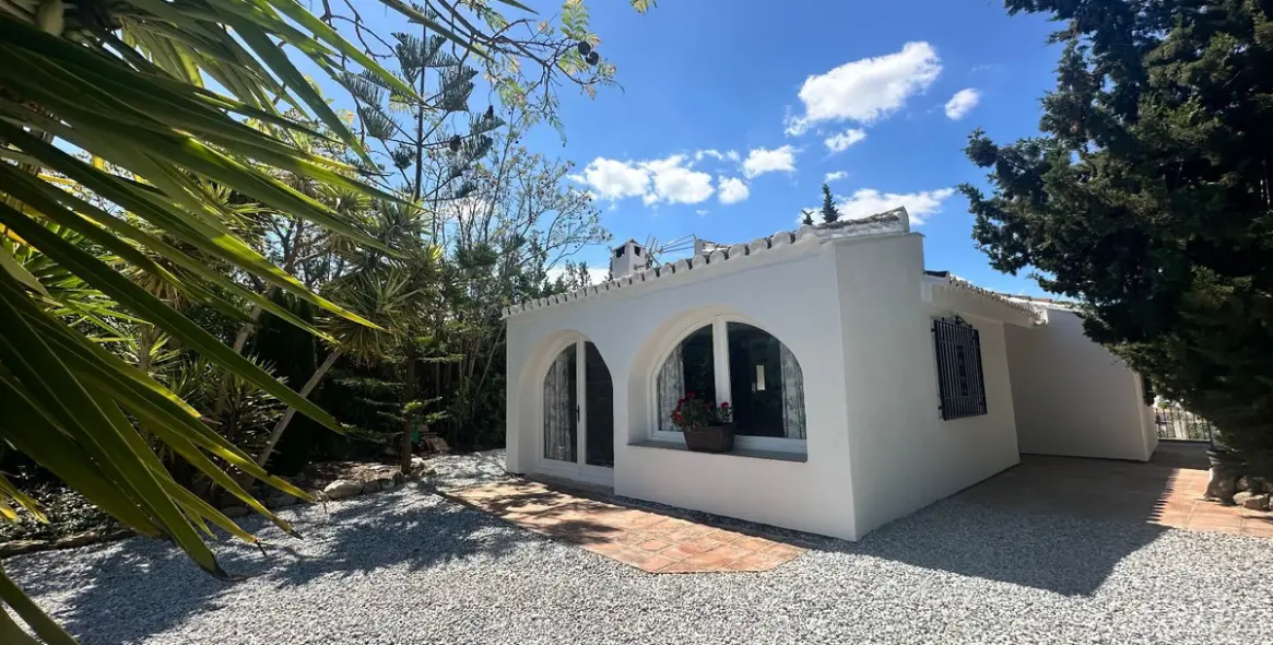 Sale of detached villa in La Viñuela 21