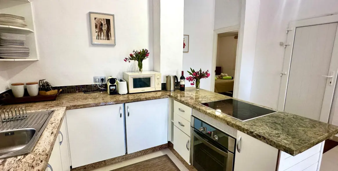 Sale of detached villa in La Viñuela 33