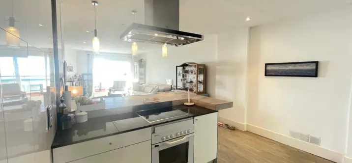 Продажа апартаментов на среднем этаже в Estupa Budista 4