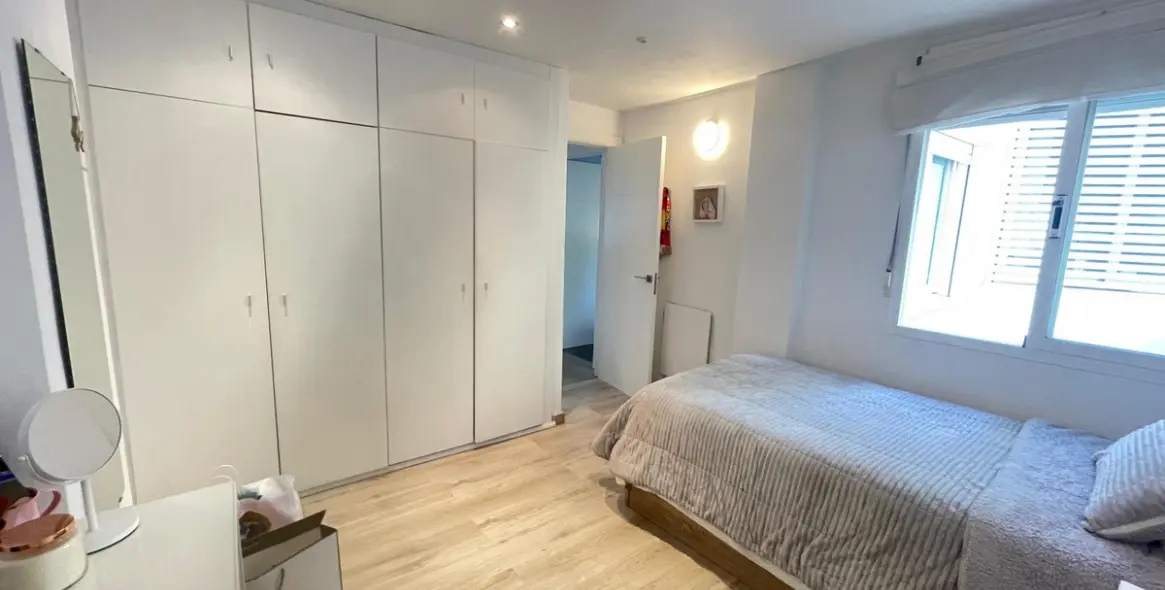 Продажа апартаментов на среднем этаже в Estupa Budista 18