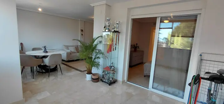 Sale of middle floor apartment in Nagüeles 1