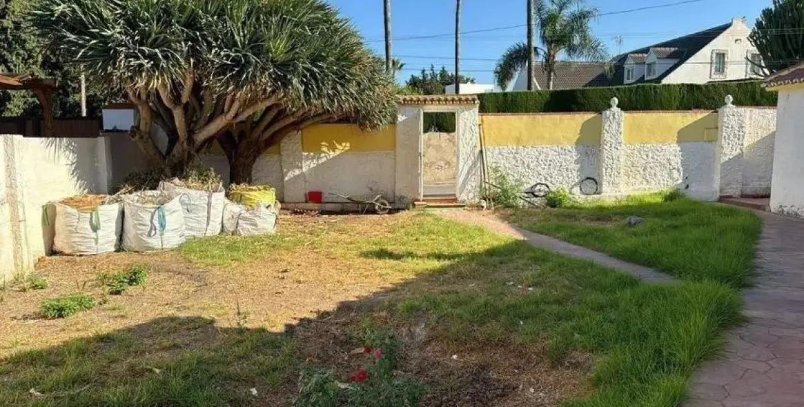 Sale of residential plot in Cortijo de Maza-Finca Monsalvez-El Olivar 7