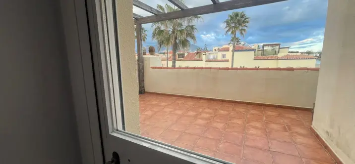 Продажа таунхауса в Casares 3