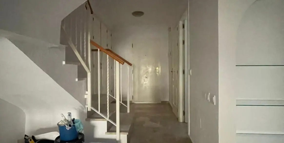 Продажа таунхауса в Casares 13