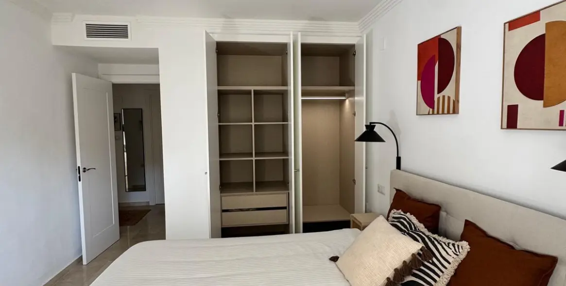 Sale of ground floor apartment in Marbella 9