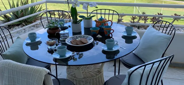 Продажа апартаментов на среднем этаже в San Pedro de Alcántara 1