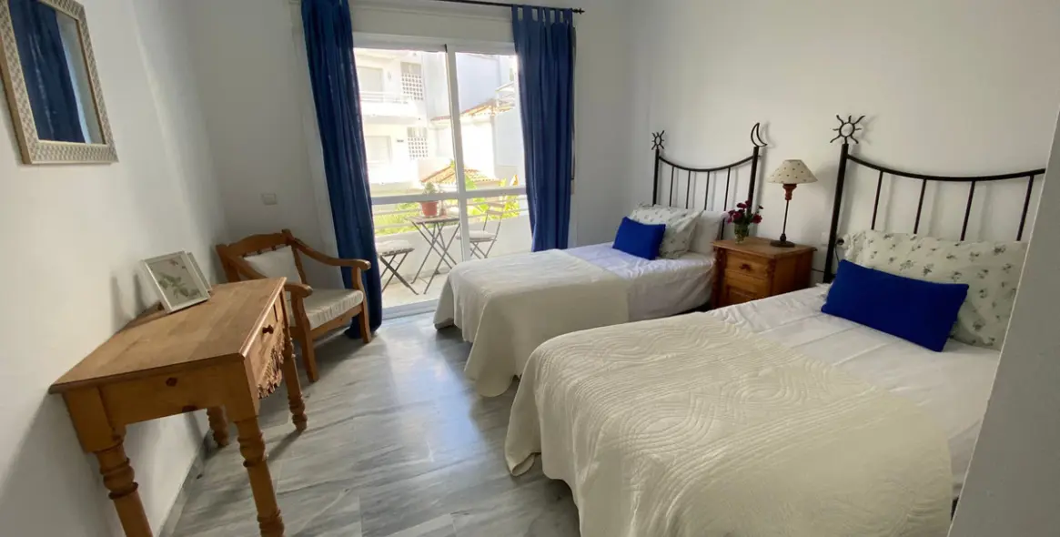 Продажа апартаментов на среднем этаже в San Pedro de Alcántara 12