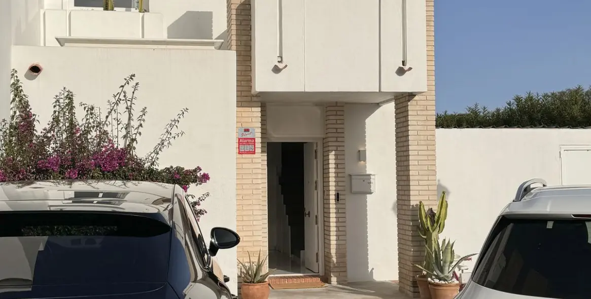 Sale of townhouse in Nueva Andalucía 12