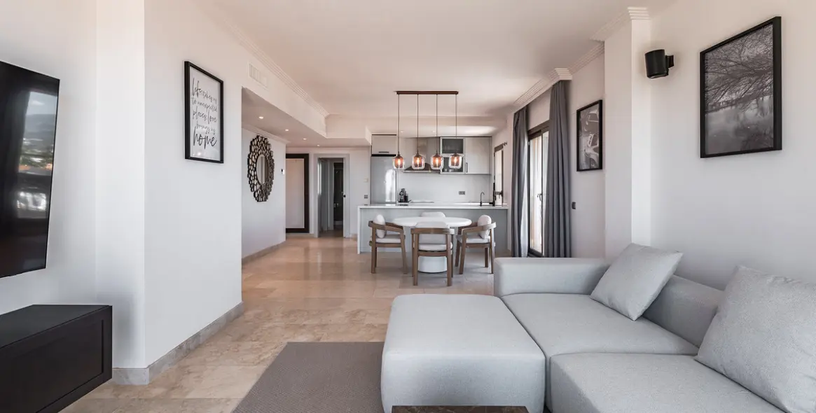 Sale of penthouse in Benahavís 19