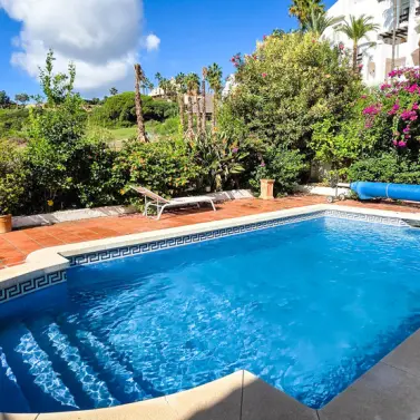 Semi-detached house R5216728