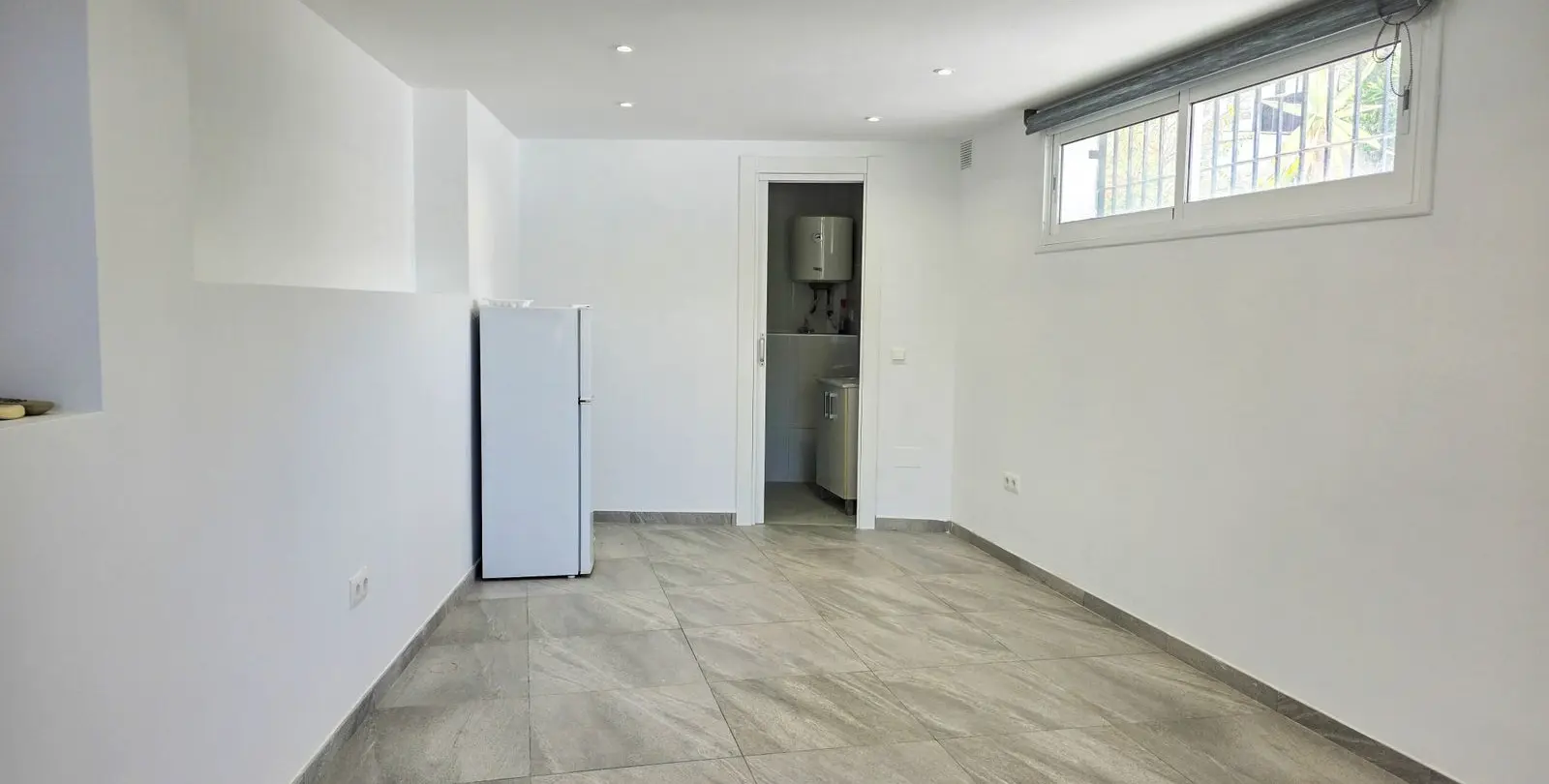 Sale of semi-detached house in La Duquesa 26