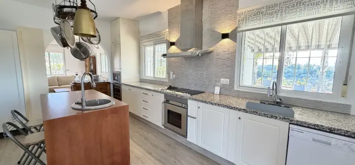 Detached villa R5255770 3