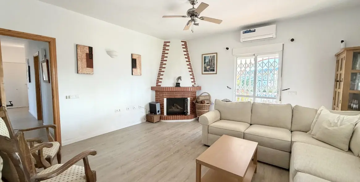 Sale of detached villa in Alhaurín el Grande 6