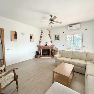 Detached villa R5255770