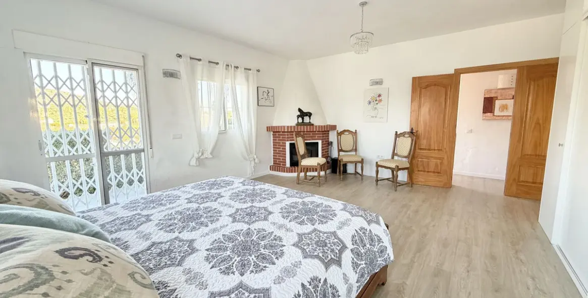 Sale of detached villa in Alhaurín el Grande 15