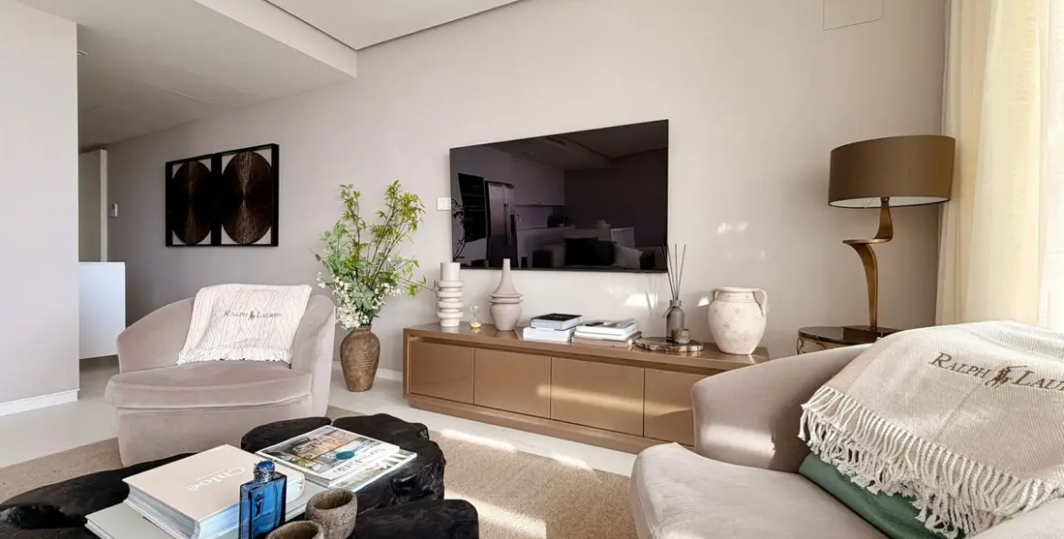 Sale of middle floor apartment in Ojén 4