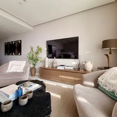 Middle floor apartment R5253466