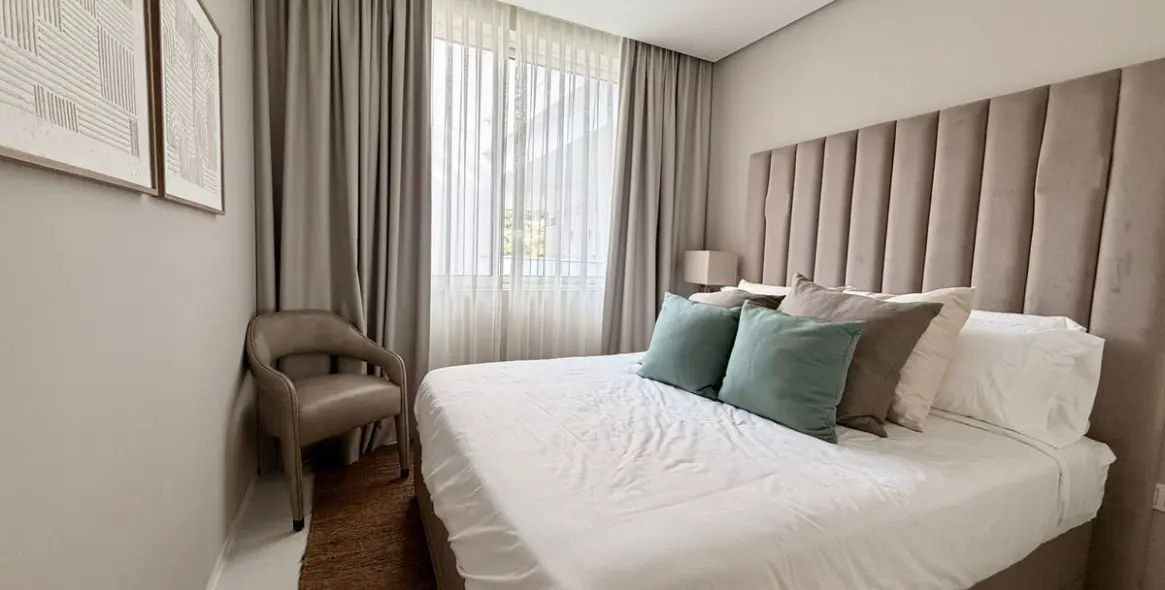 Sale of middle floor apartment in Ojén 17