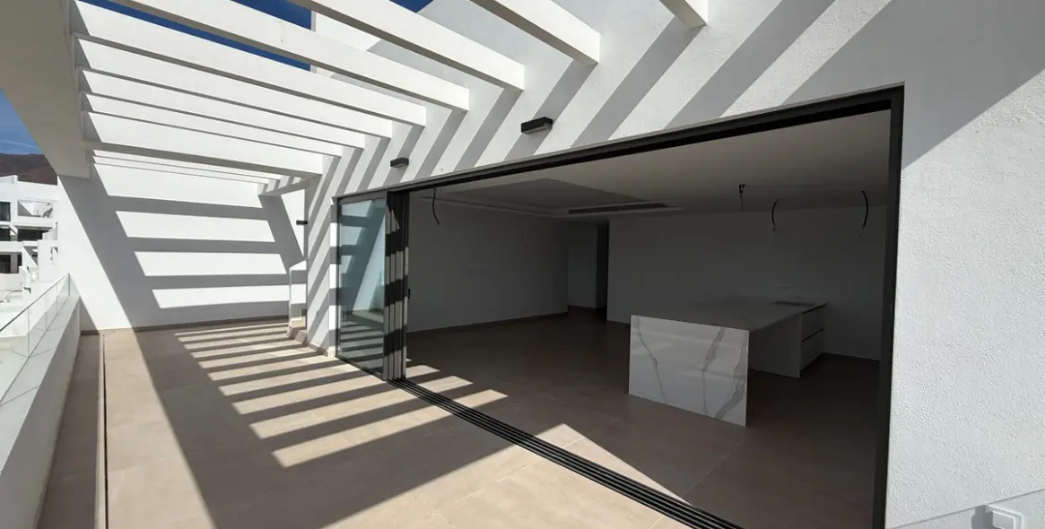 Sale of penthouse in Arroyo Vaquero 19