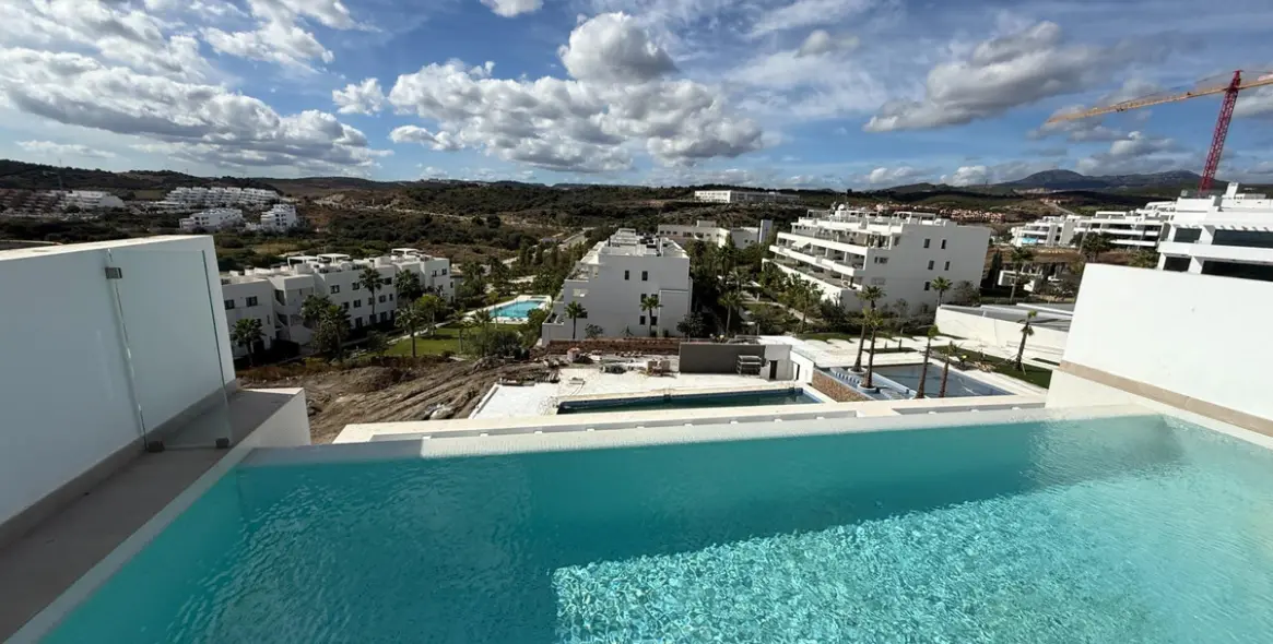 Sale of penthouse in Arroyo Vaquero 39