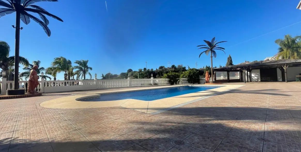 Sale of detached villa in El Higuerón - Capellanía 4