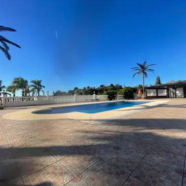 Detached villa R5249689