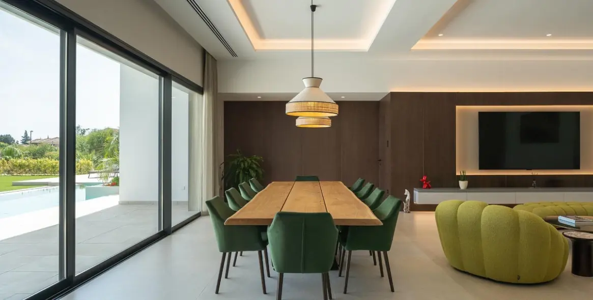 Sale of detached villa in Benalmadena Costa 10